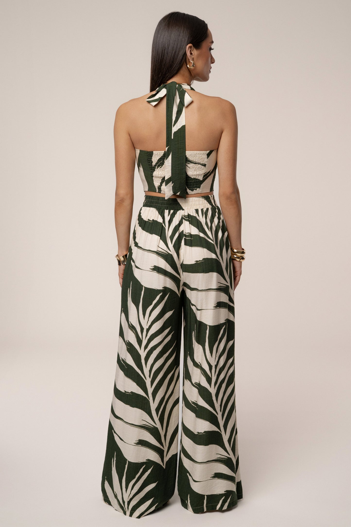 « Songe Tropical » — Ensemble Pantalon Large Imprimé Palmier, Vert Olive